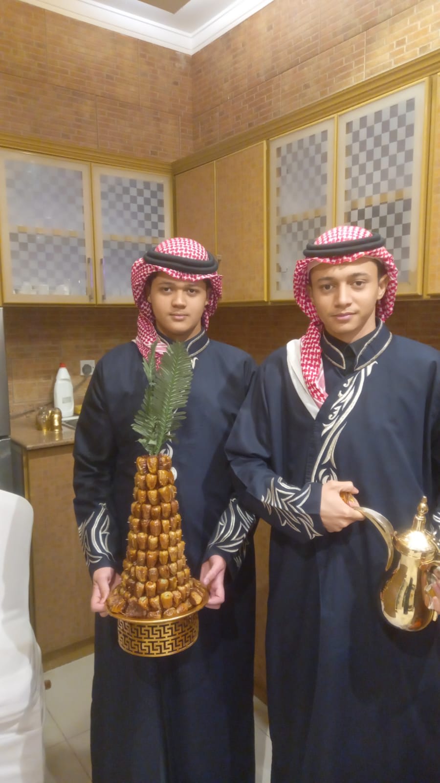 قهوجيين وصبابين الرياض للقهوة العربية المميزة